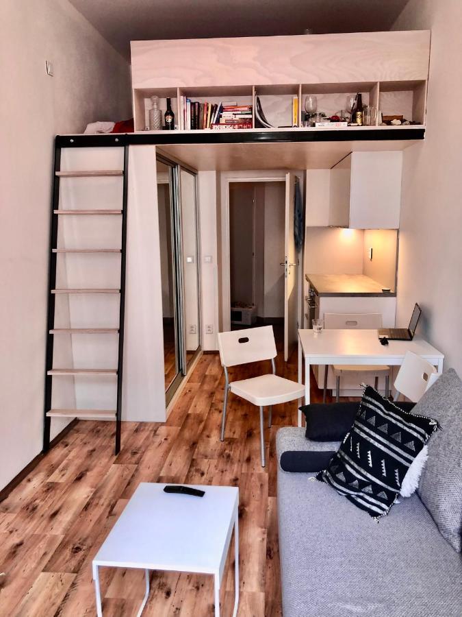 Karlin Cozy Studio Prague Luaran gambar